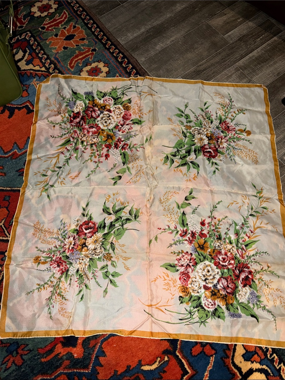 VTG Romantic Floral Bouquets Square Scarf ~ 30" squared